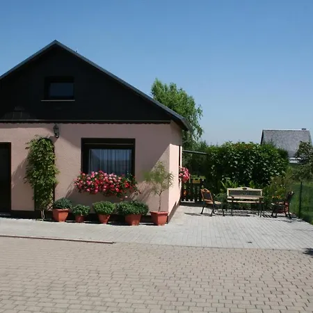 Ferienwohnungen&pension Neuber